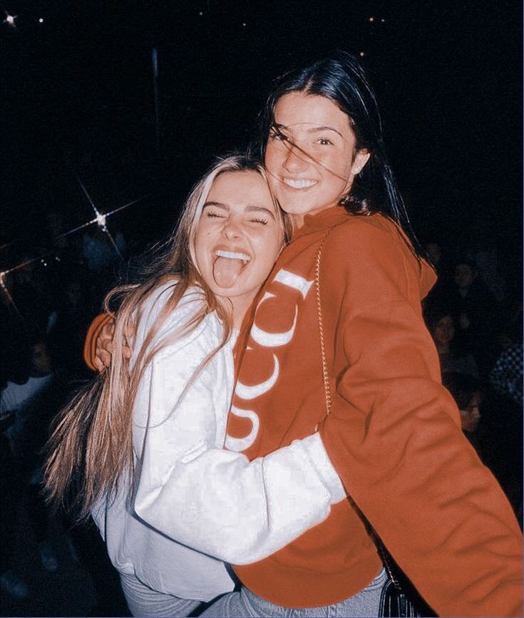 Charli and Addison Rae Friendship